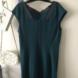 COPY - STUNNING TIMELESS PRADA WOOL STRETCH DRESS…